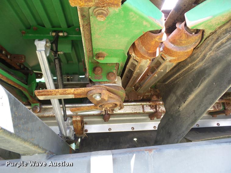 image for item DH9368 2012 John Deere 612C Stalkmaster chopping corn head
