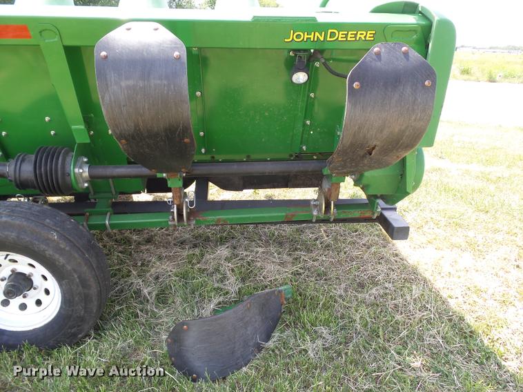 image for item DH9368 2012 John Deere 612C Stalkmaster chopping corn head