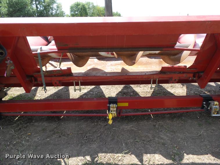 image for item DH9369 2009 Case IH 3208 corn head