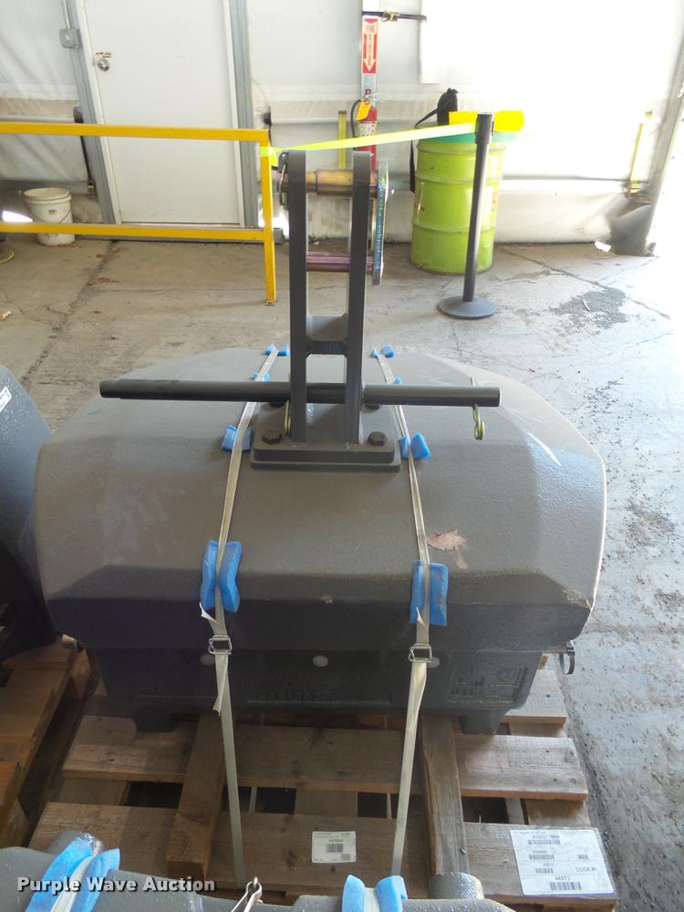 image for item DH9683 Massey-Ferguson tractor weights