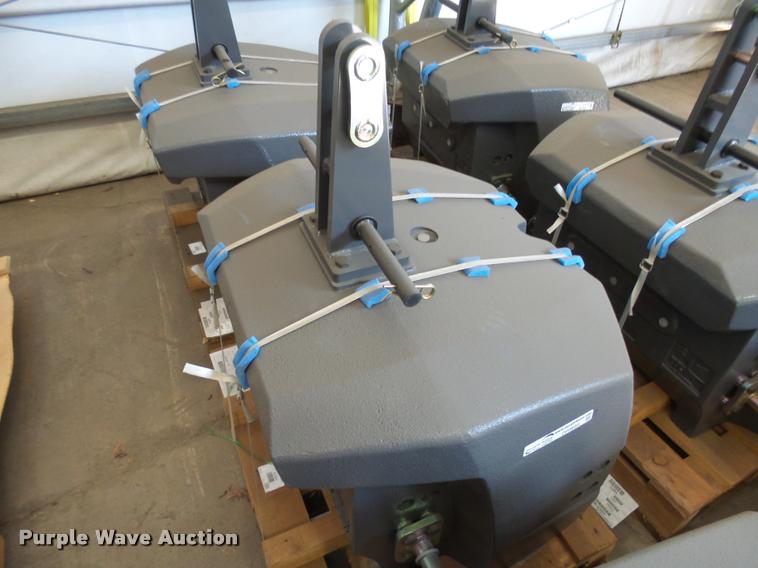 image for item DH9684 Massey-Ferguson tractor weights