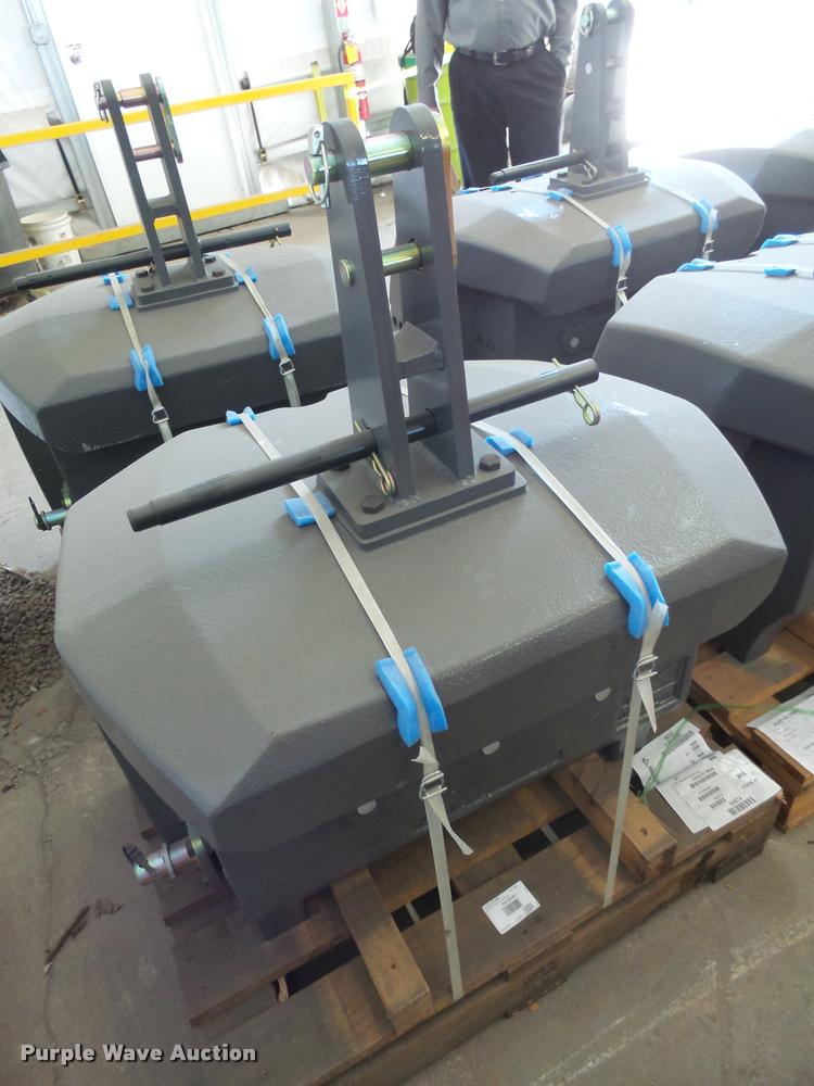 image for item DH9685 Massey-Ferguson tractor weights