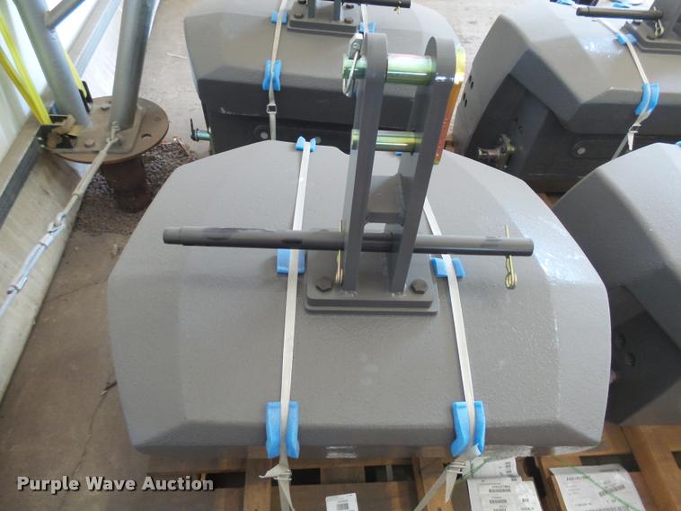 image for item DH9685 Massey-Ferguson tractor weights