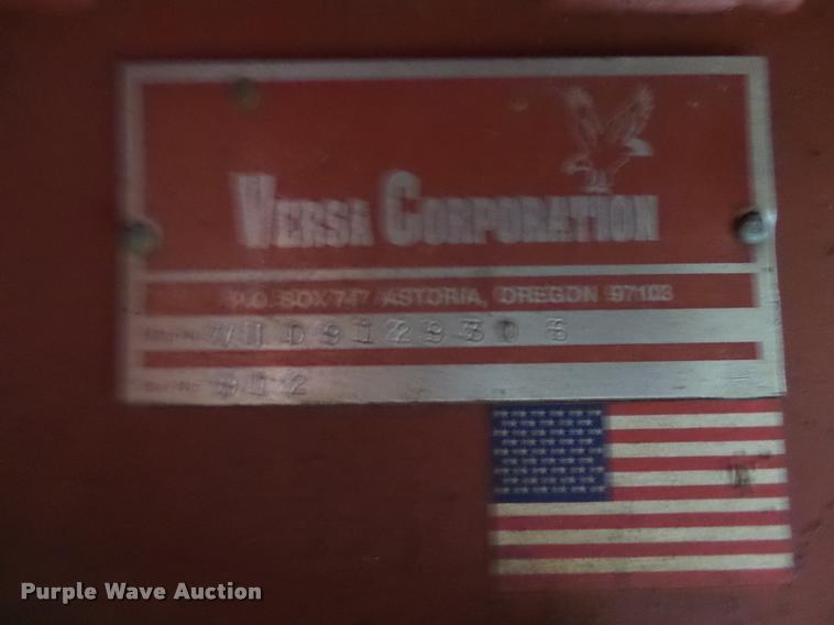 image for item DL9085 2004 Versa Bagger ID 912 silage tube bagger