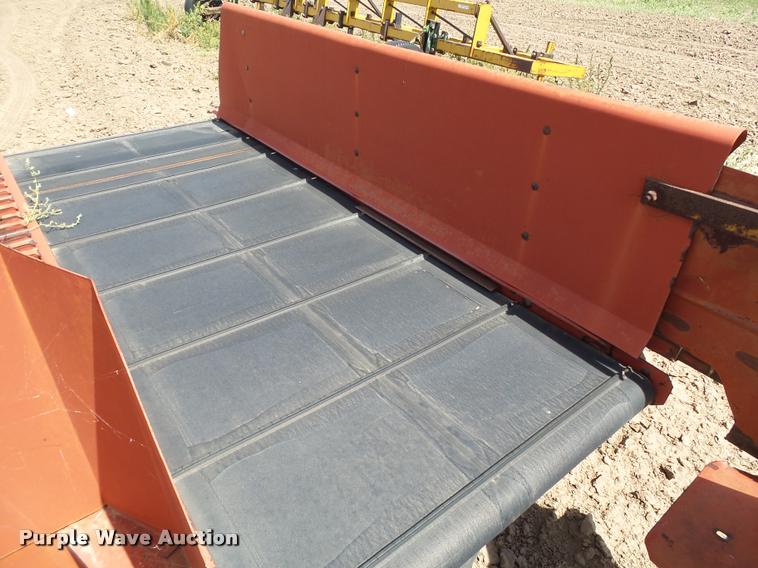 image for item DL9086 New Holland 144 windrow inverter