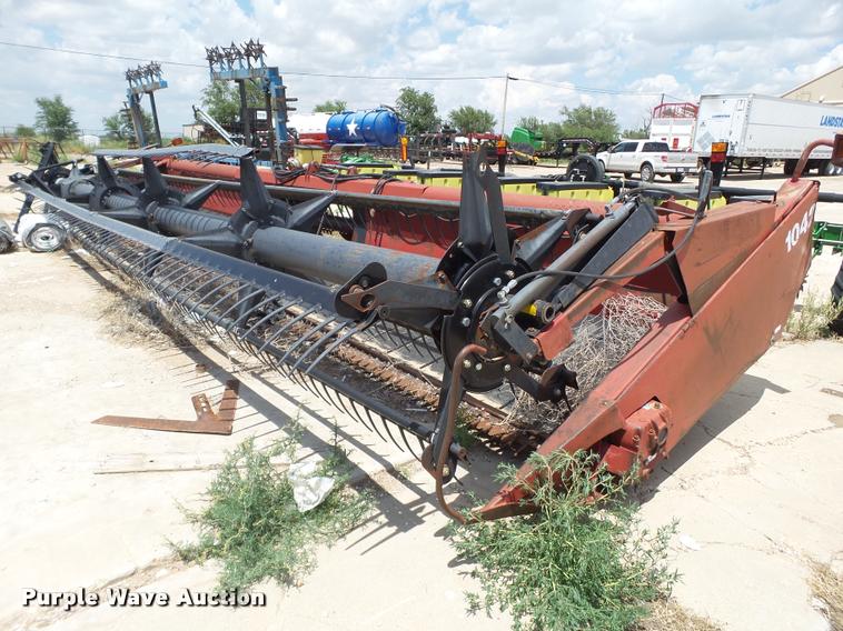 image for item DL9089 1999 Case IH 1042 draper head