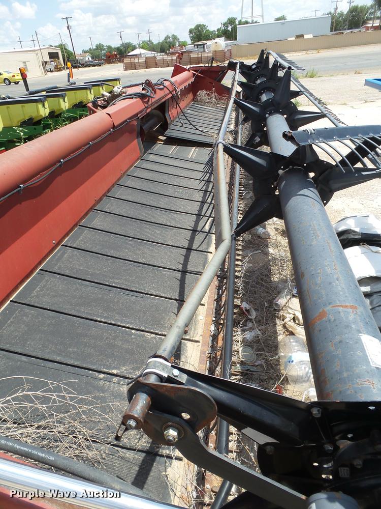 image for item DL9089 1999 Case IH 1042 draper head