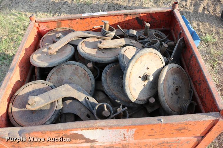 image for item DM9391 Firming wheels