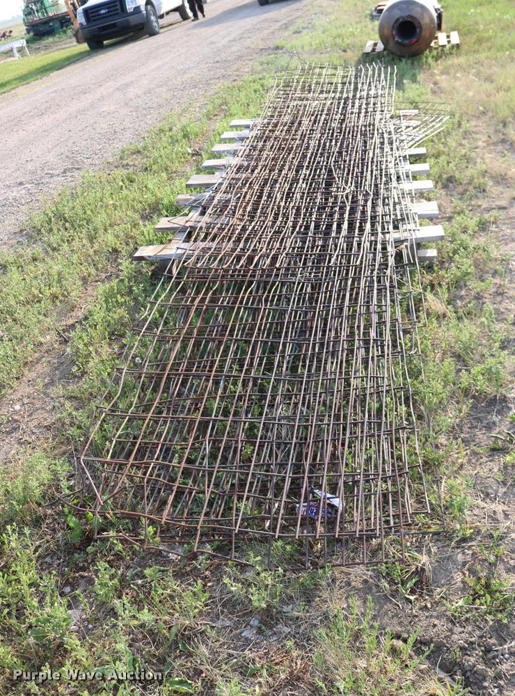 image for item DM9393 Hog panels