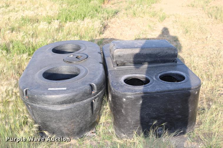 image for item DM9396 (2) Energy free cattle waterers