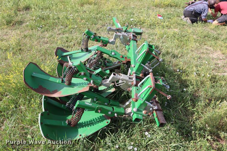 image for item DM9398 (9) stalk stompers