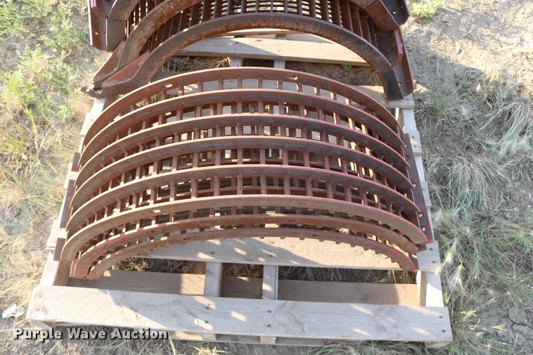 image for item DM9404 Case IH combine parts