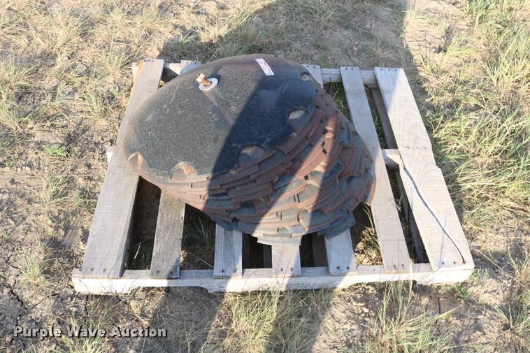 image for item DM9411 (24) Earth Metal disk blades