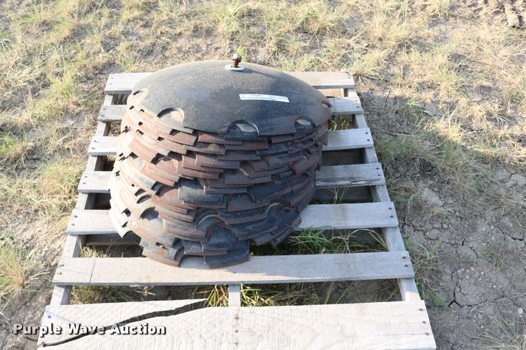 image for item DM9411 (24) Earth Metal disk blades