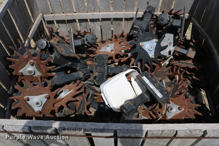 image for item DM9423 (24) Dawn row cleaners