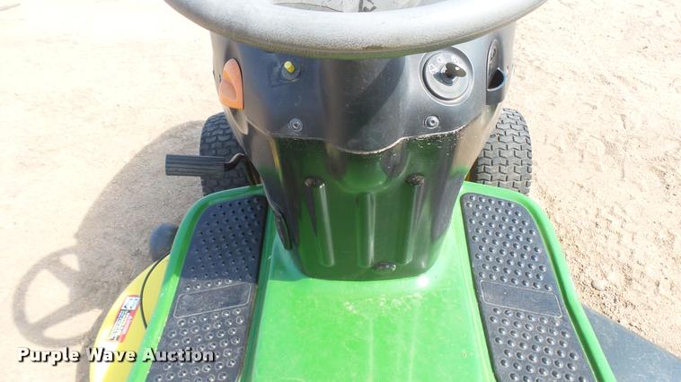 image for item DR9454 John Deere LA100 lawn mower