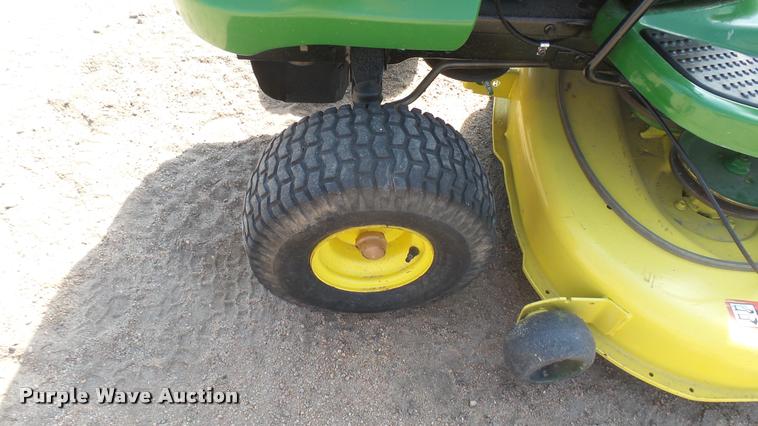 image for item DR9454 John Deere LA100 lawn mower