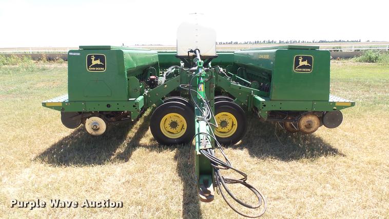 image for item DR9575 John Deere 455 grain drill