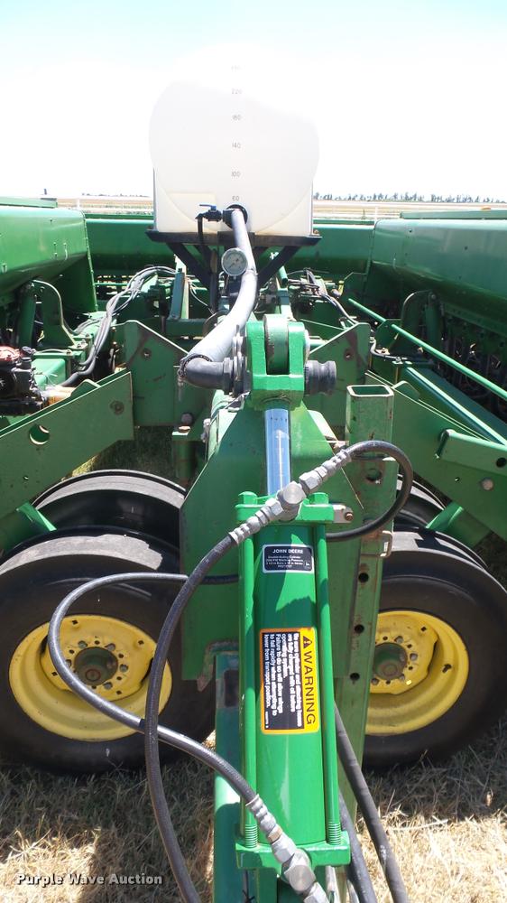 image for item DR9575 John Deere 455 grain drill
