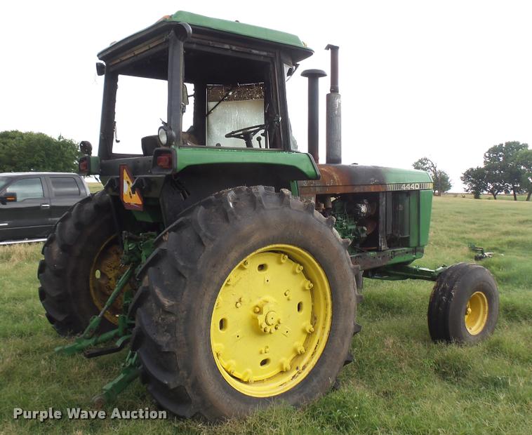 image for item DR9637 1978 John Deere 4440 tractor