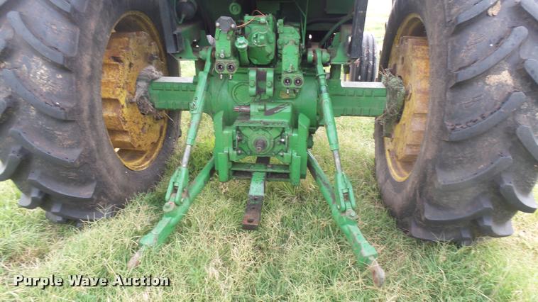 image for item DR9637 1978 John Deere 4440 tractor