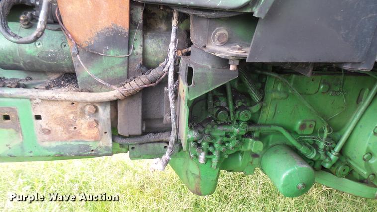 image for item DR9637 1978 John Deere 4440 tractor