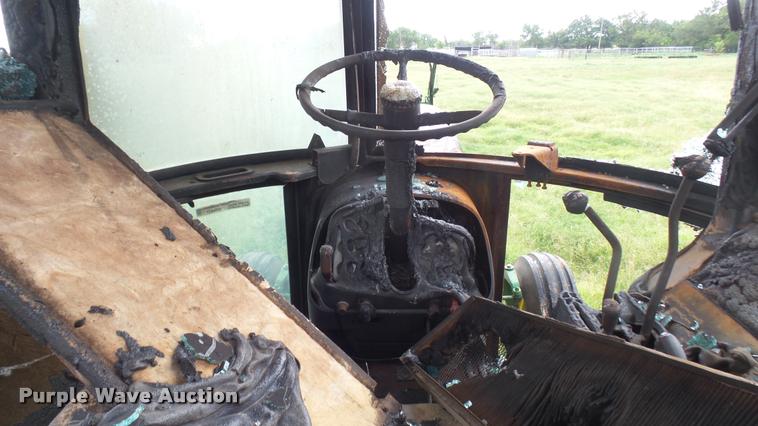 image for item DR9637 1978 John Deere 4440 tractor