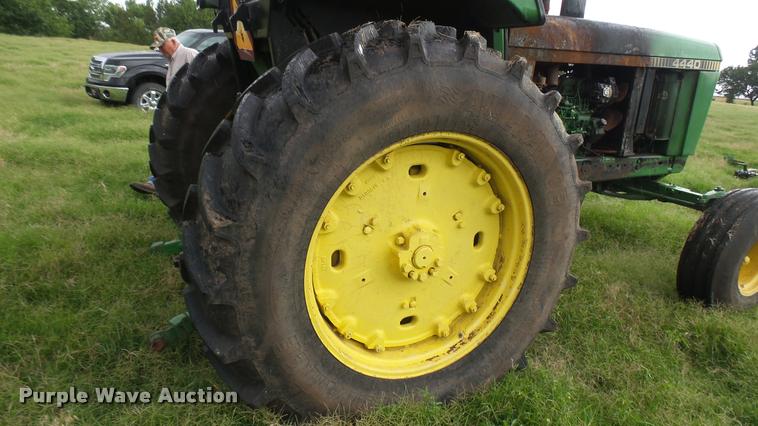 image for item DR9637 1978 John Deere 4440 tractor