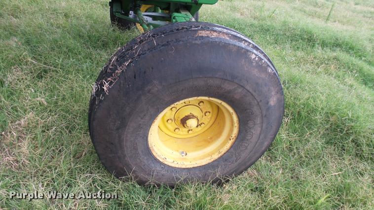 image for item DR9637 1978 John Deere 4440 tractor