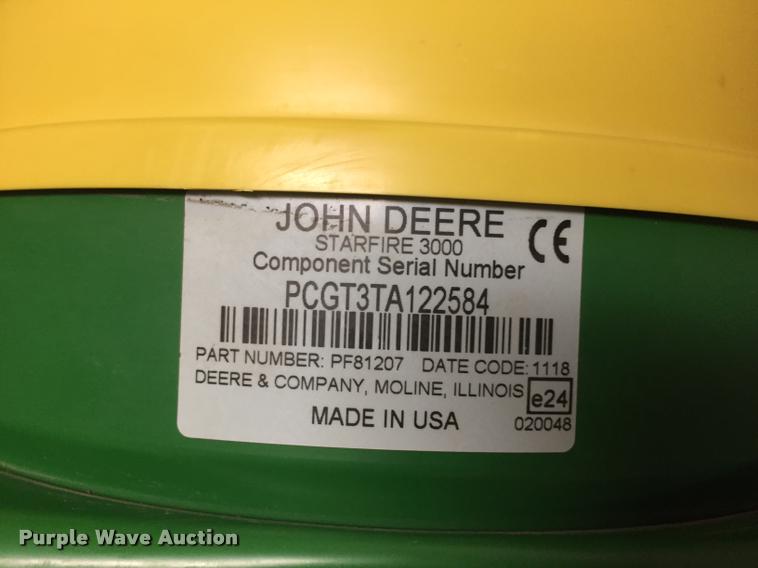 image for item G1256 John Deere StarFire 3000 display and receiver