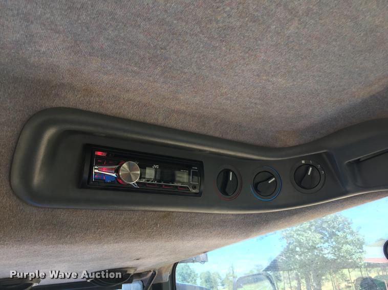 image for item G1362 2003 New Holland TM190 MFWD tractor