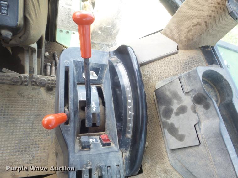 image for item K7529 1990 John Deere 4955 MFWD tractor