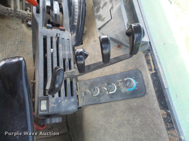 image for item K7529 1990 John Deere 4955 MFWD tractor