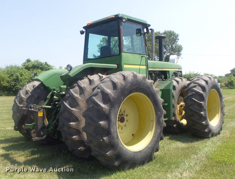 image for item K7533 1977 John Deere 8630 4WD tractor