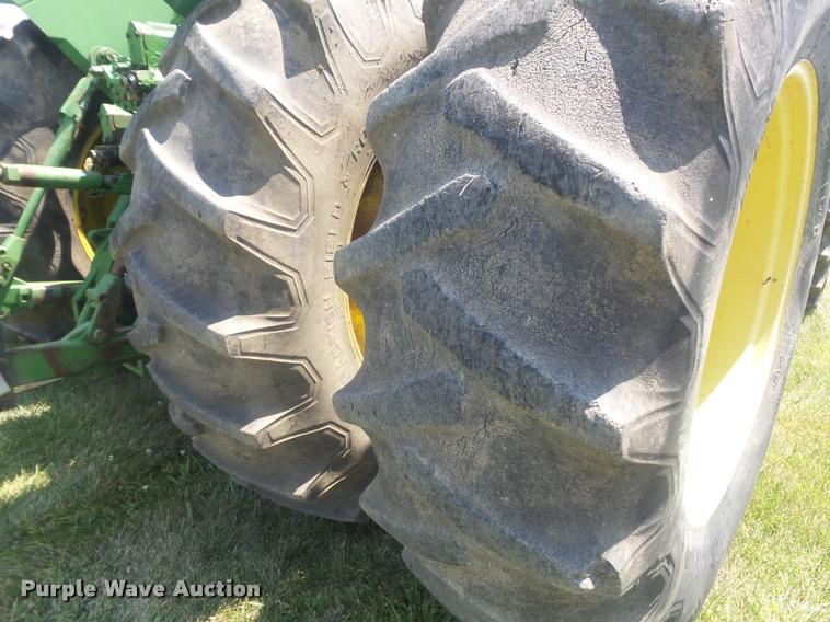 image for item K7533 1977 John Deere 8630 4WD tractor