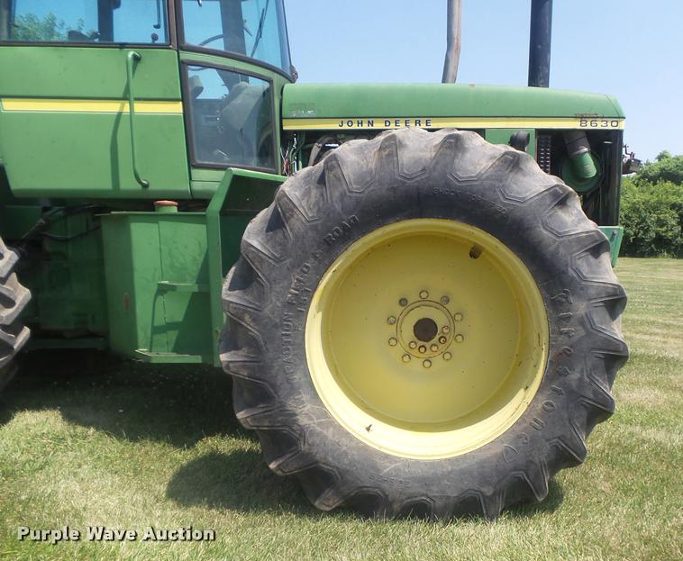 image for item K7533 1977 John Deere 8630 4WD tractor