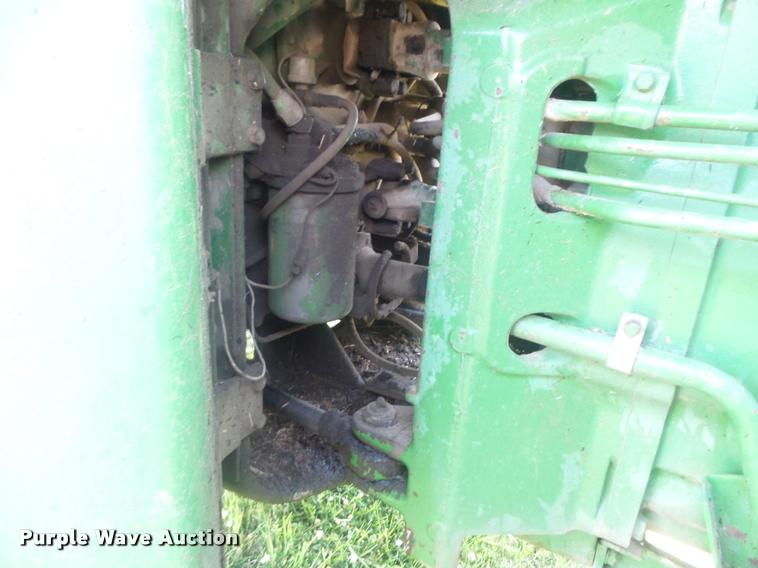 image for item K7533 1977 John Deere 8630 4WD tractor