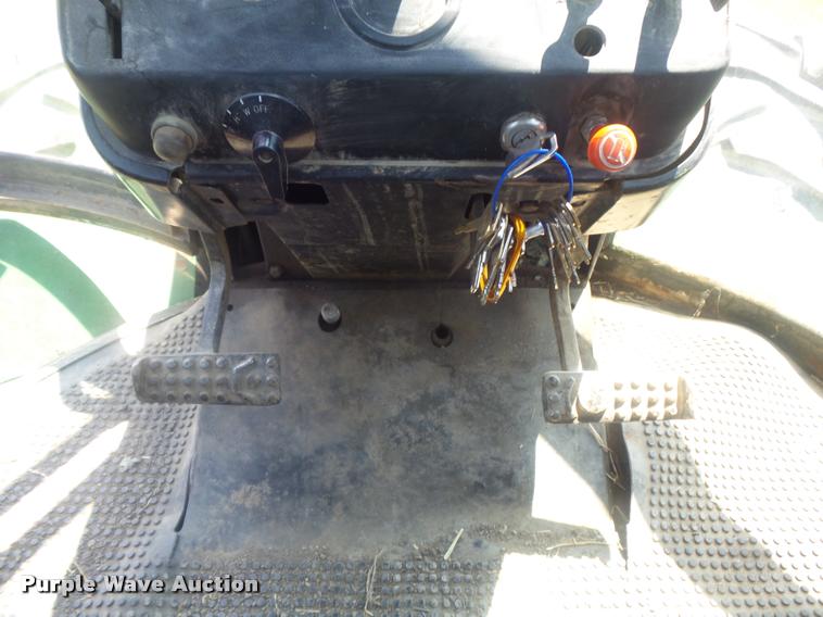 image for item K7533 1977 John Deere 8630 4WD tractor