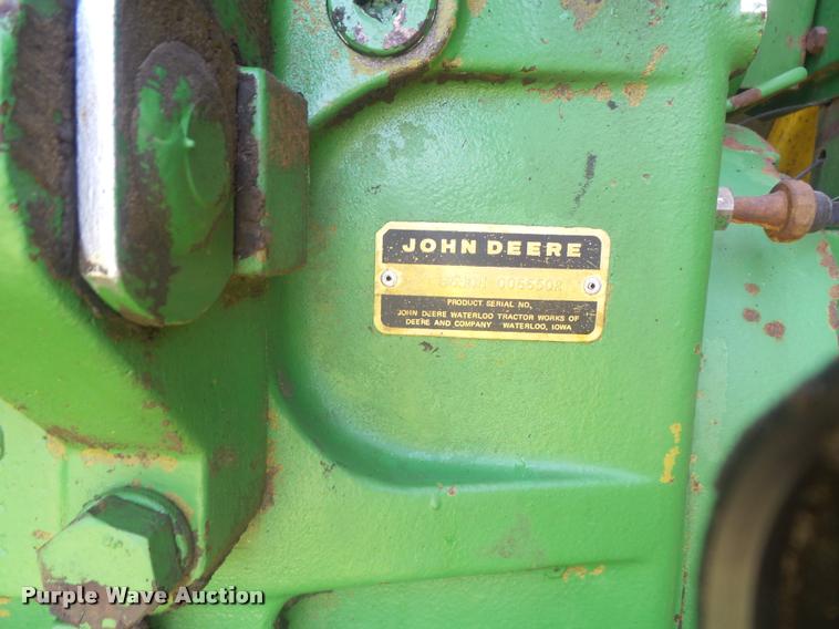 image for item K7533 1977 John Deere 8630 4WD tractor