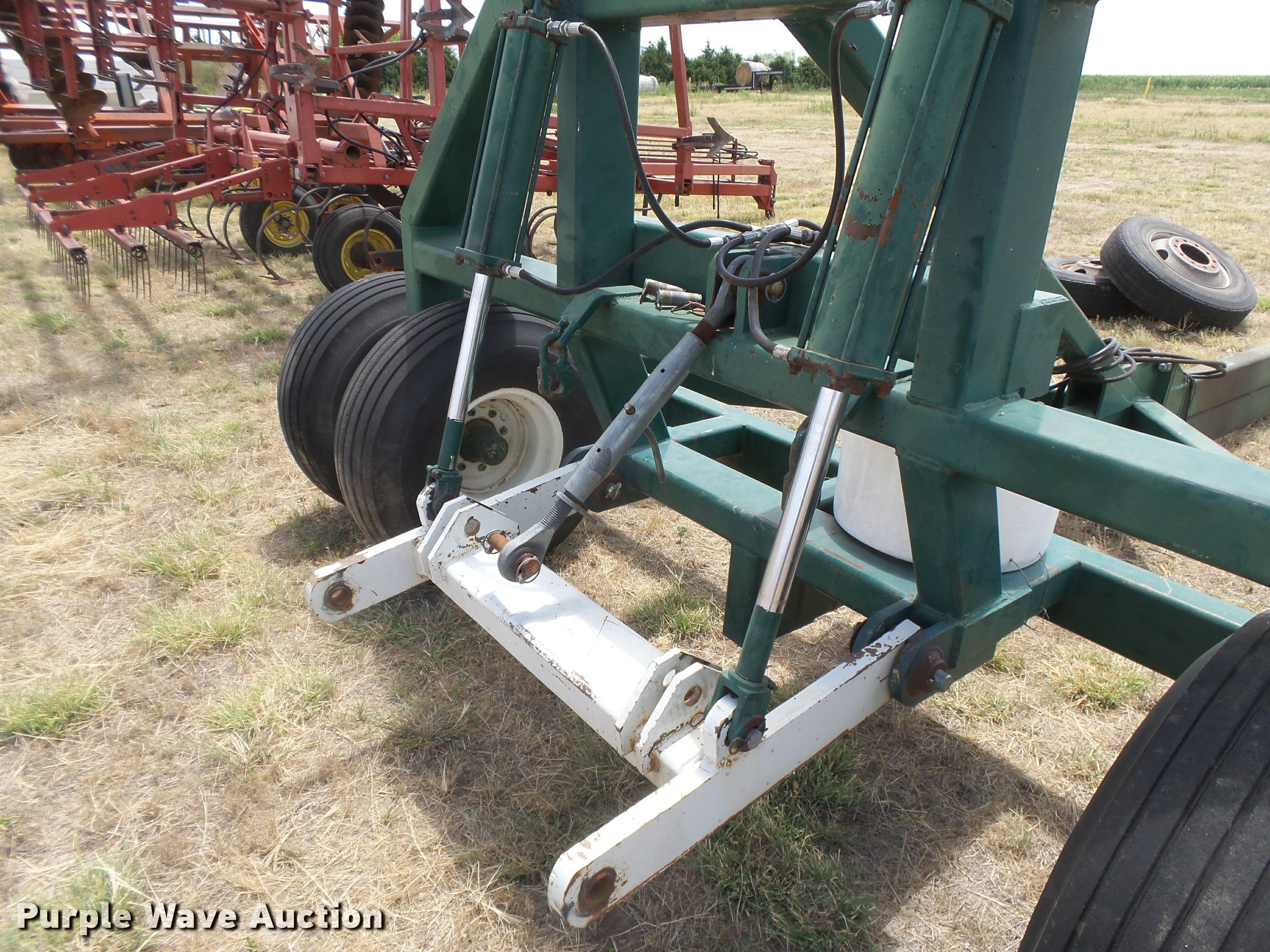 Hydraulic implement dolly in Sublette, KS Item DB2744 sold Purple Wave