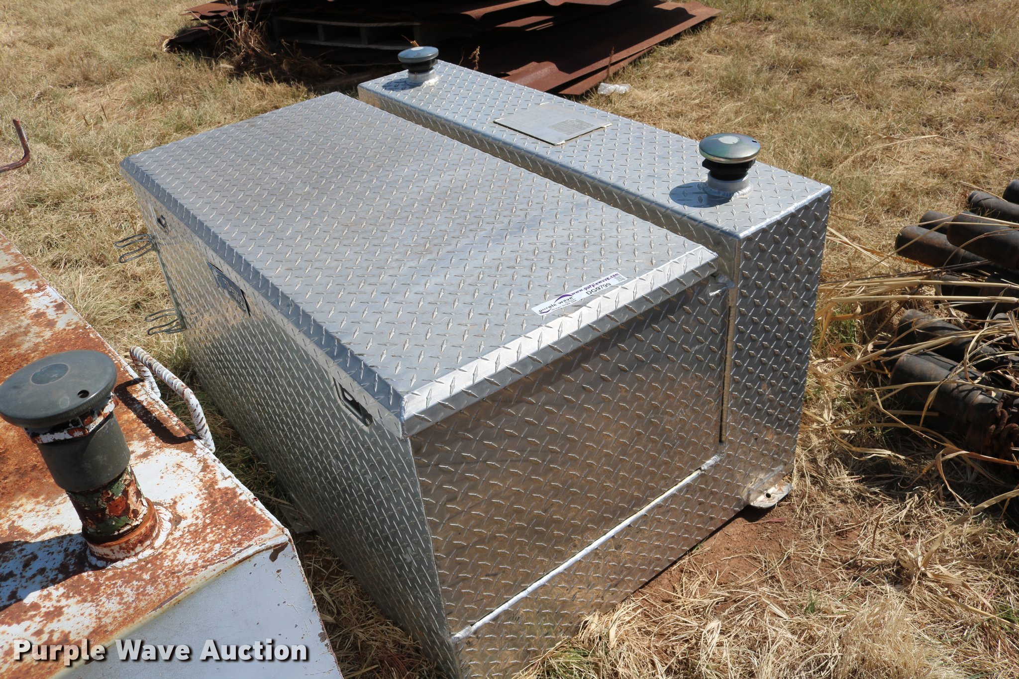 UWS diamond plate toolbox/fuel tank in Capron, OK Item DG9799 sold
