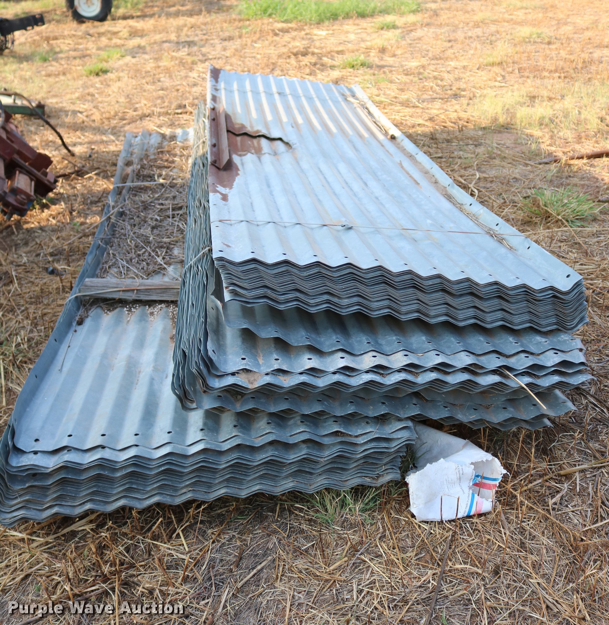 (60) sheets of tin siding in Capron, OK Item DG9866 sold Purple Wave