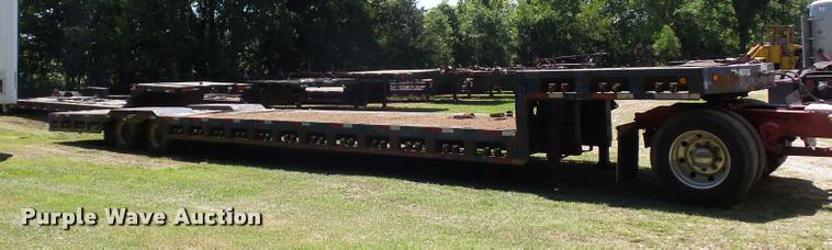 image for item CA9055 1993 Landoll drop deck trailer