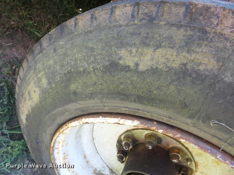 image for item CA9056 1989 drop deck trailer