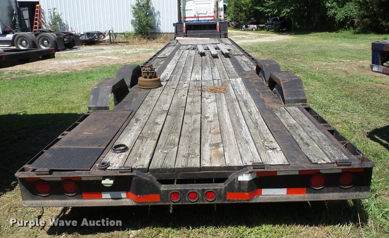 image for item CA9056 1989 drop deck trailer