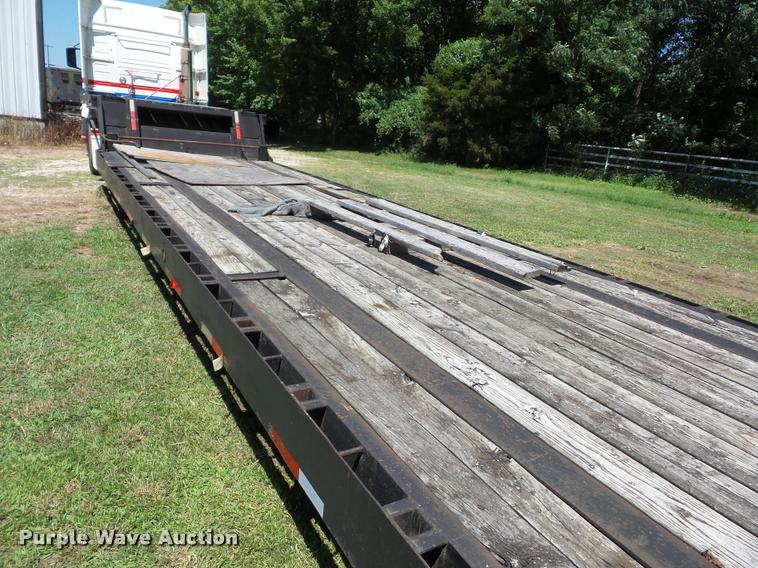 image for item CA9056 1989 drop deck trailer
