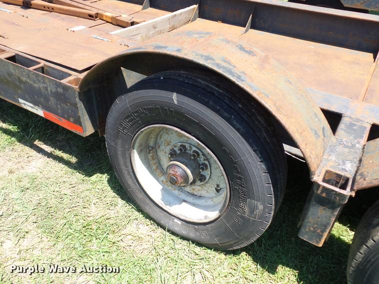 image for item CA9059 1992 drop deck trailer