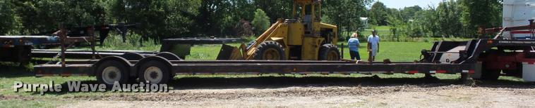 image for item CA9061 1994 drop deck trailer