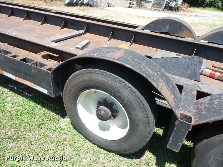 image for item CA9061 1994 drop deck trailer