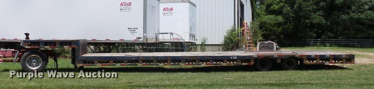 image for item CA9062 1993 Landoll drop deck trailer